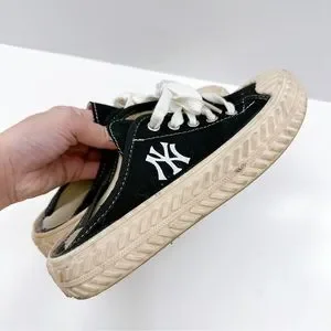 Shoes | Mlb Playball Origin Mule Ny New York Yankees Black